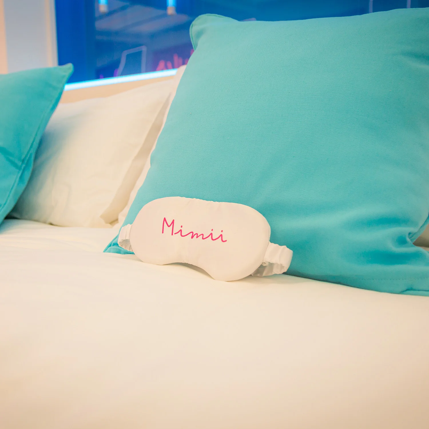 Official Love Island Eye Mask - Personalised - Image 4
